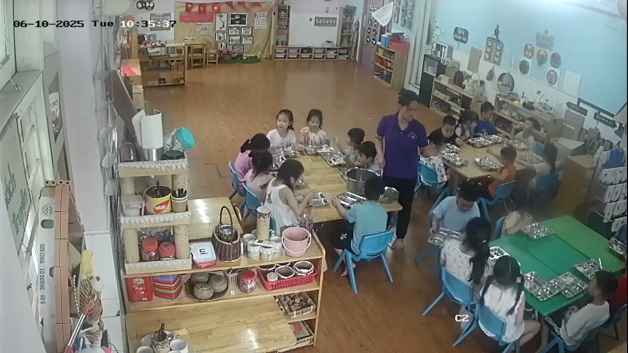 Giờ ăn trưa của Nếp 