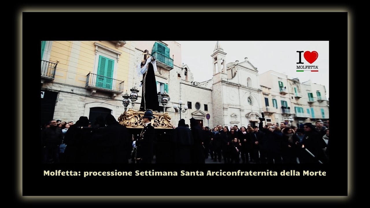 Molfetta: processione Settimana Santa Arciconfraternita della Morte
