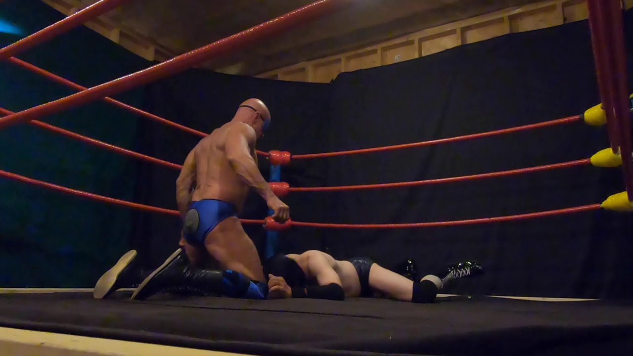Jobber vs heel wrestling, Mean Slade vs JobPro