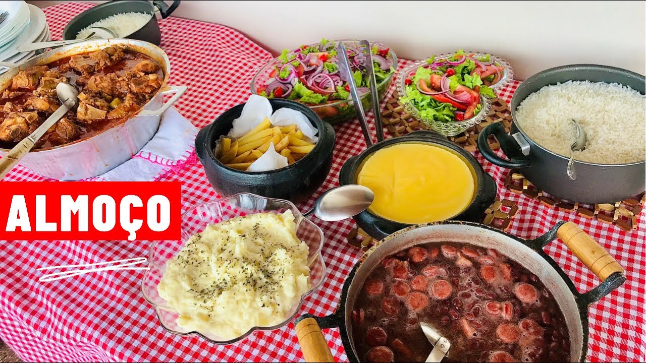 COSTELINHA COM QUIABO, ANGU, PURÊ DE BATATA, SALADA E MAIS | ALMOÇO