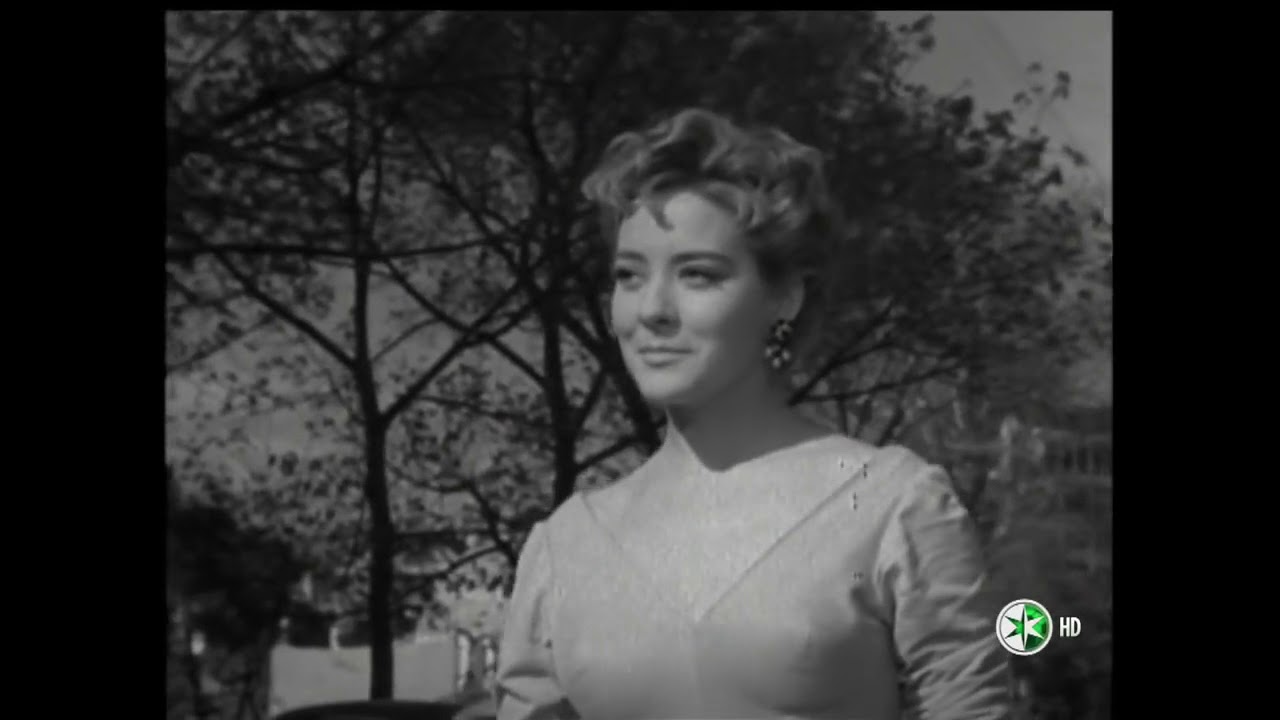 El sexy andar de Silvia Pinal