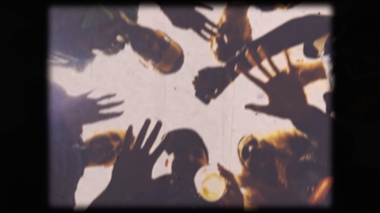 Mono & Nikitaman - Keine Schuhe (Official Video)