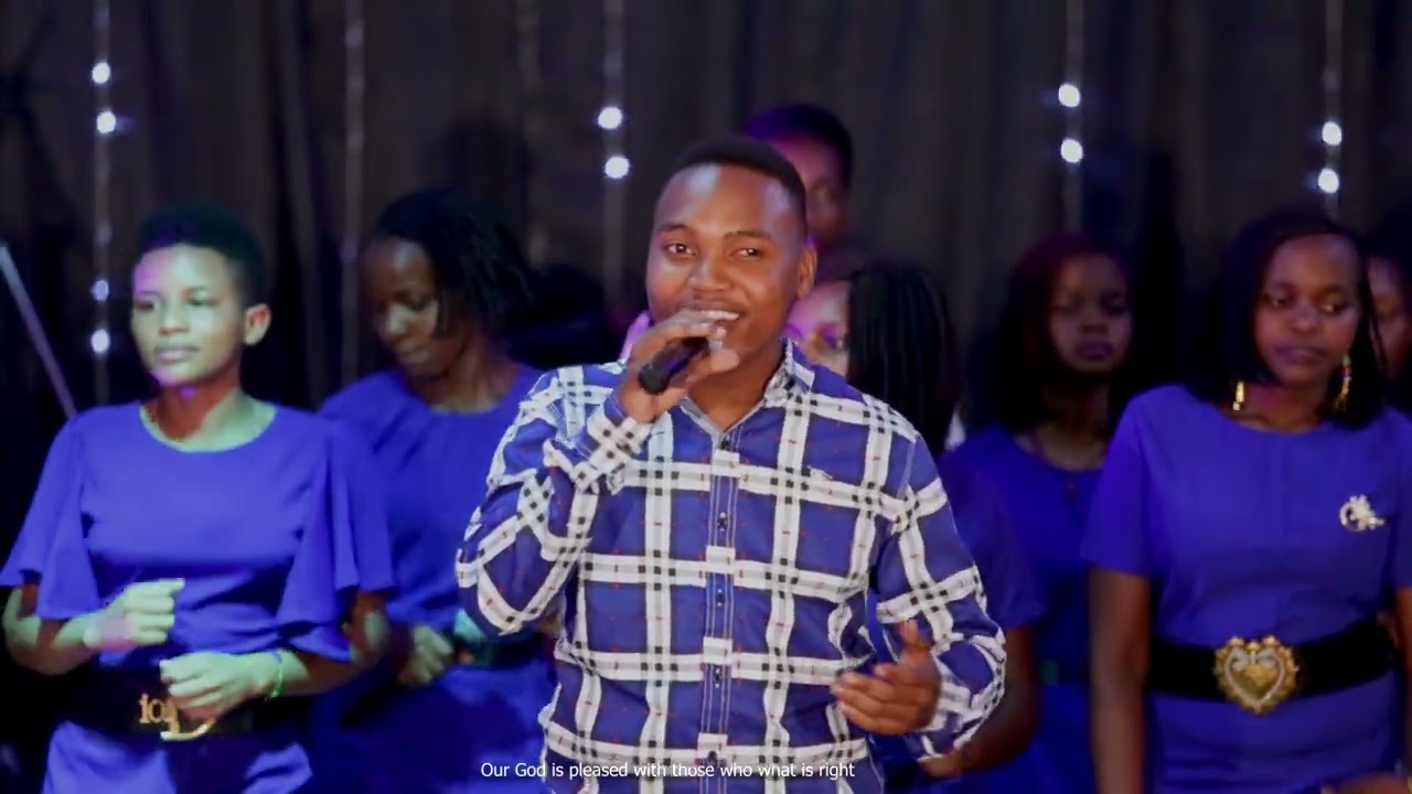 USCF MUST CHOIR - HAKI live recording