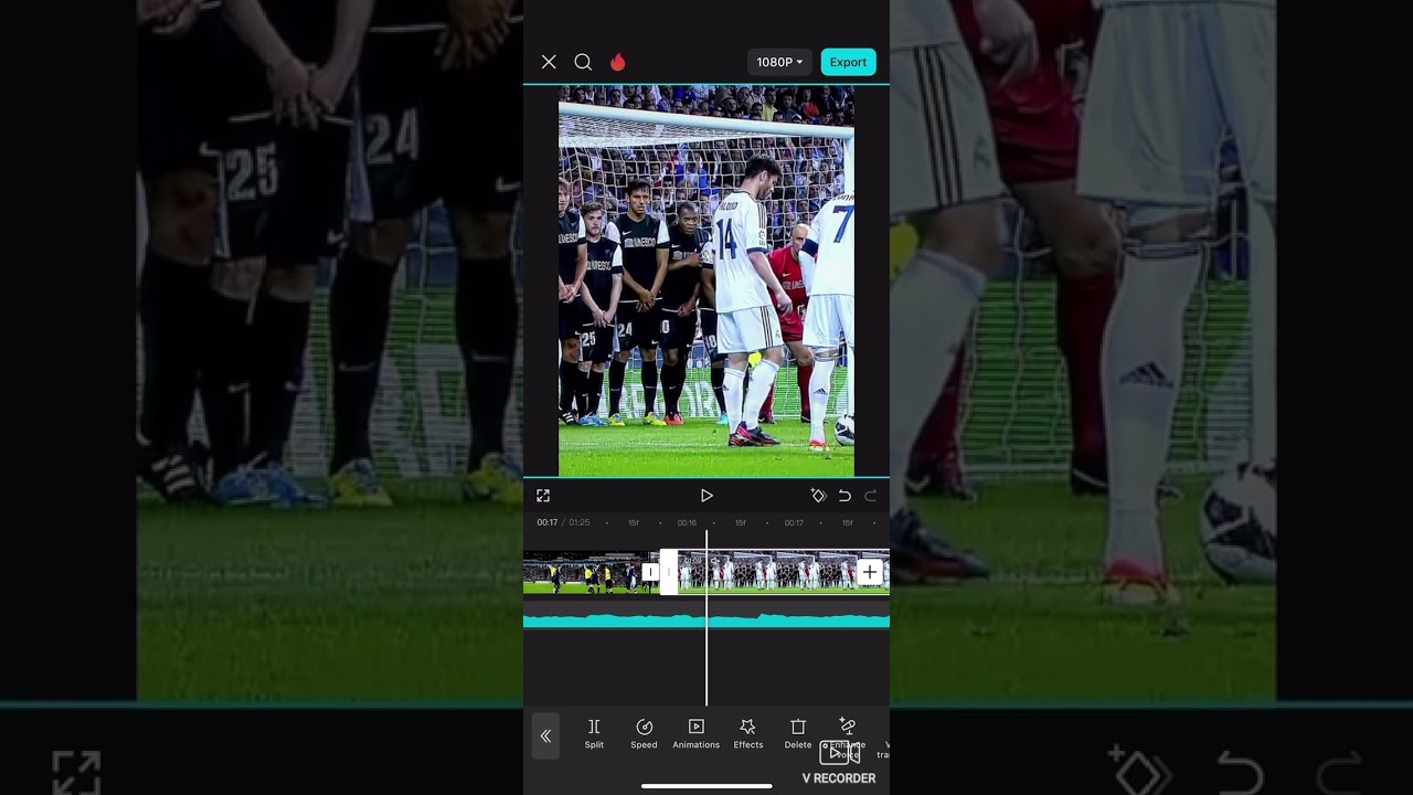 Tutorial on how to make glitch effect on CapCut #edit #football