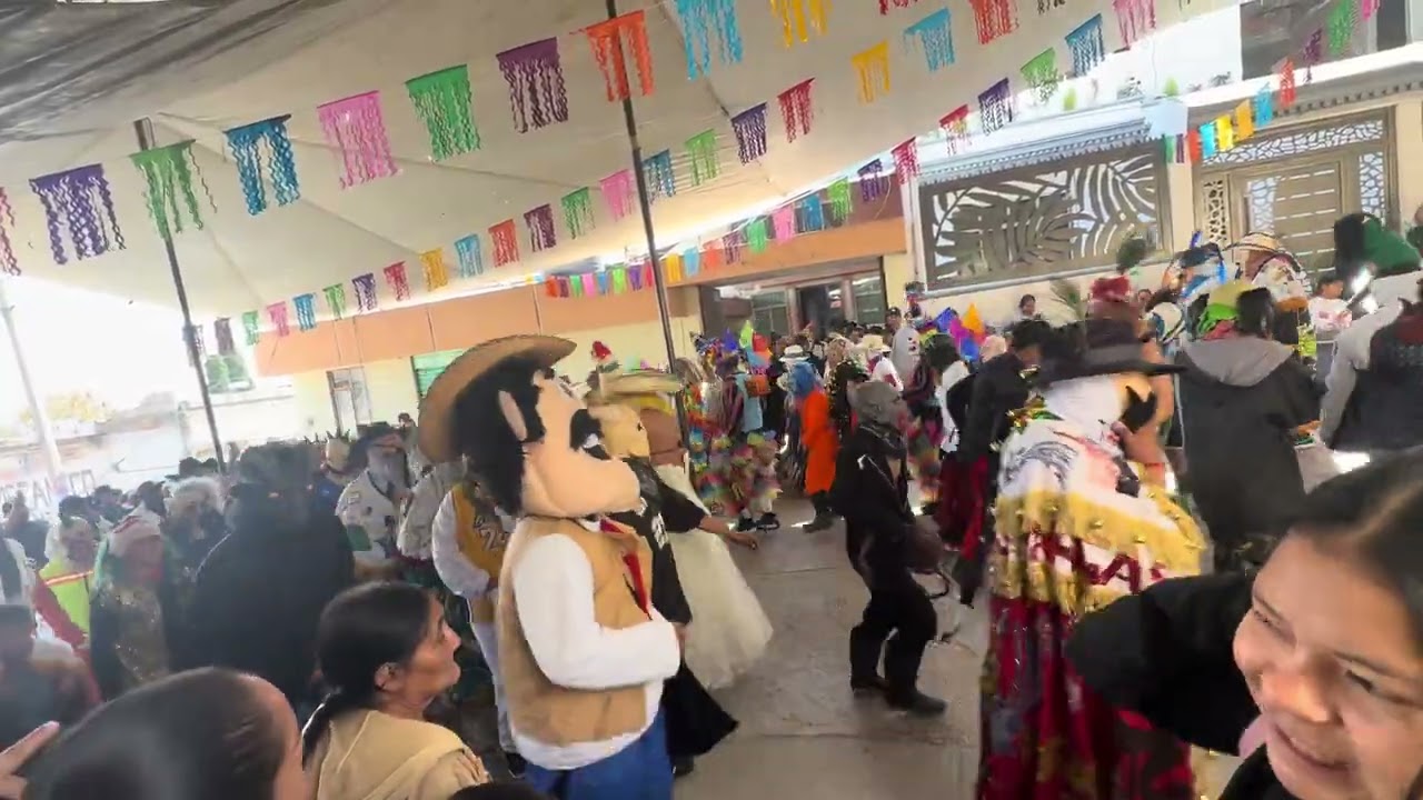 CARNAVAL HOMBRES, LOS ANGELES TETELA 