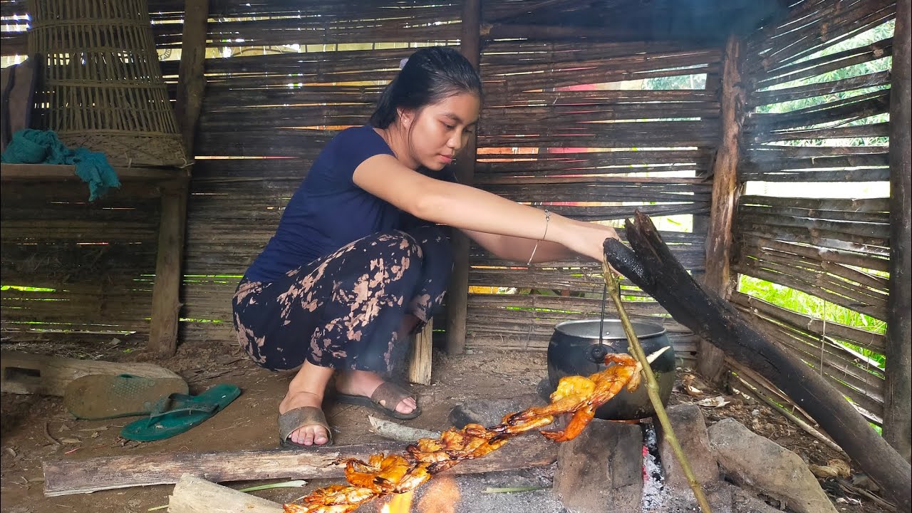 Gadis Dayak || Masak Udang Bumbu Durian