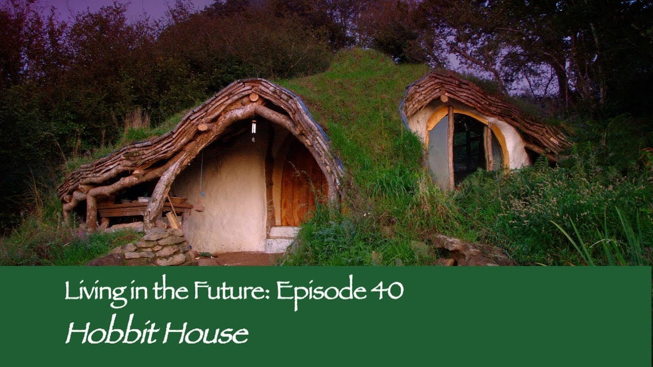 £3,000 Hobbit House by Simon Dale