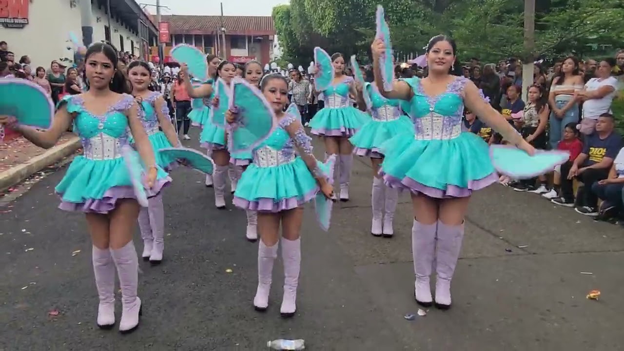 Banda musical primero de julio ahuachapan en festival  dia de las rutas de las flores en ahuachapan