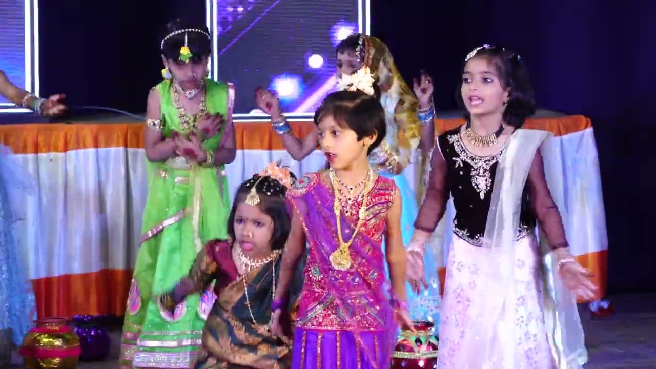 Kashi Mi Jau Mathurechya Bajari Std 1st....Day 1st