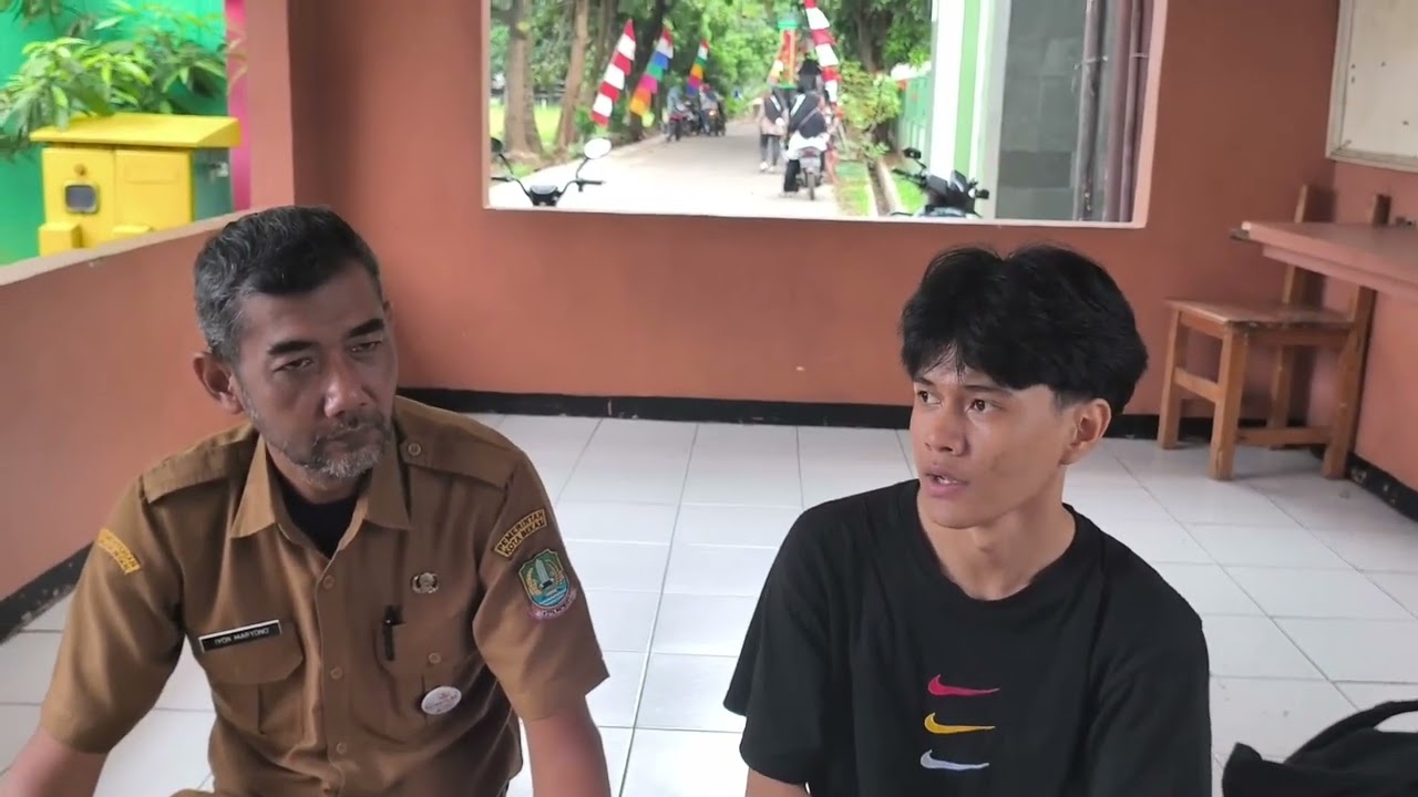 Tugas Kokulikuler: Mewawancarai aparat daerah (RT, RW, dan Ketua Lurah) | Kel. 7 / Kelas XI. 2