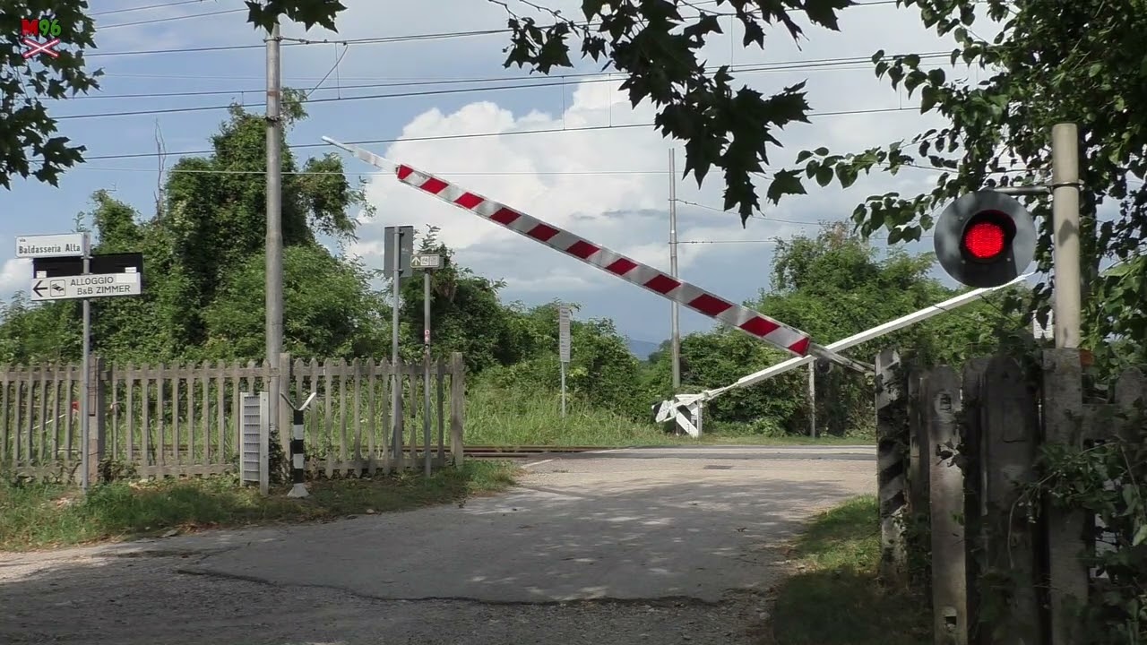 Passaggio a livello Udine #6 (I) - 4.8.2024 / Železniční přejezd / Italian railroad crossing