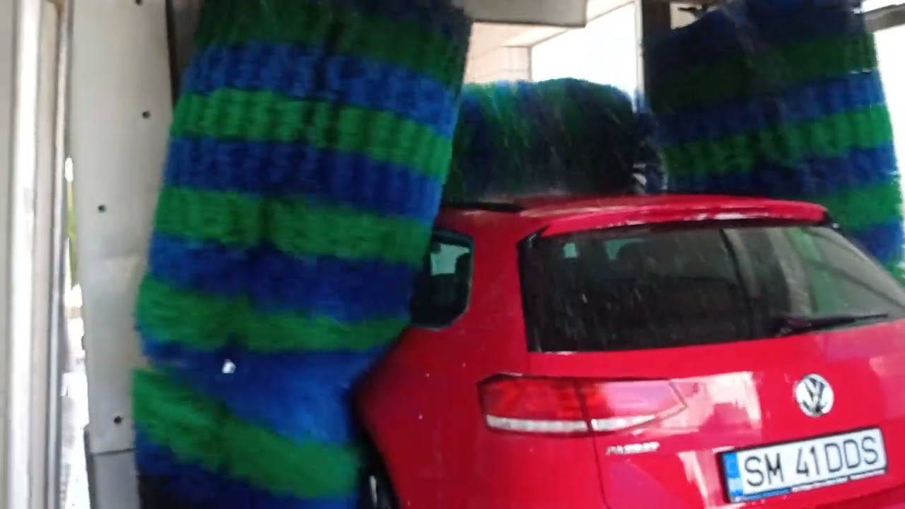 Christ Primus C150 at OMV Top wash (outside view the best program)