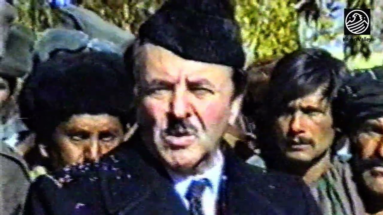 دیدار و گفتگوی الحاج سید منصور نادری با اهالی ولسوالی اشکاشم، بدخشان (۱۹۸۹)