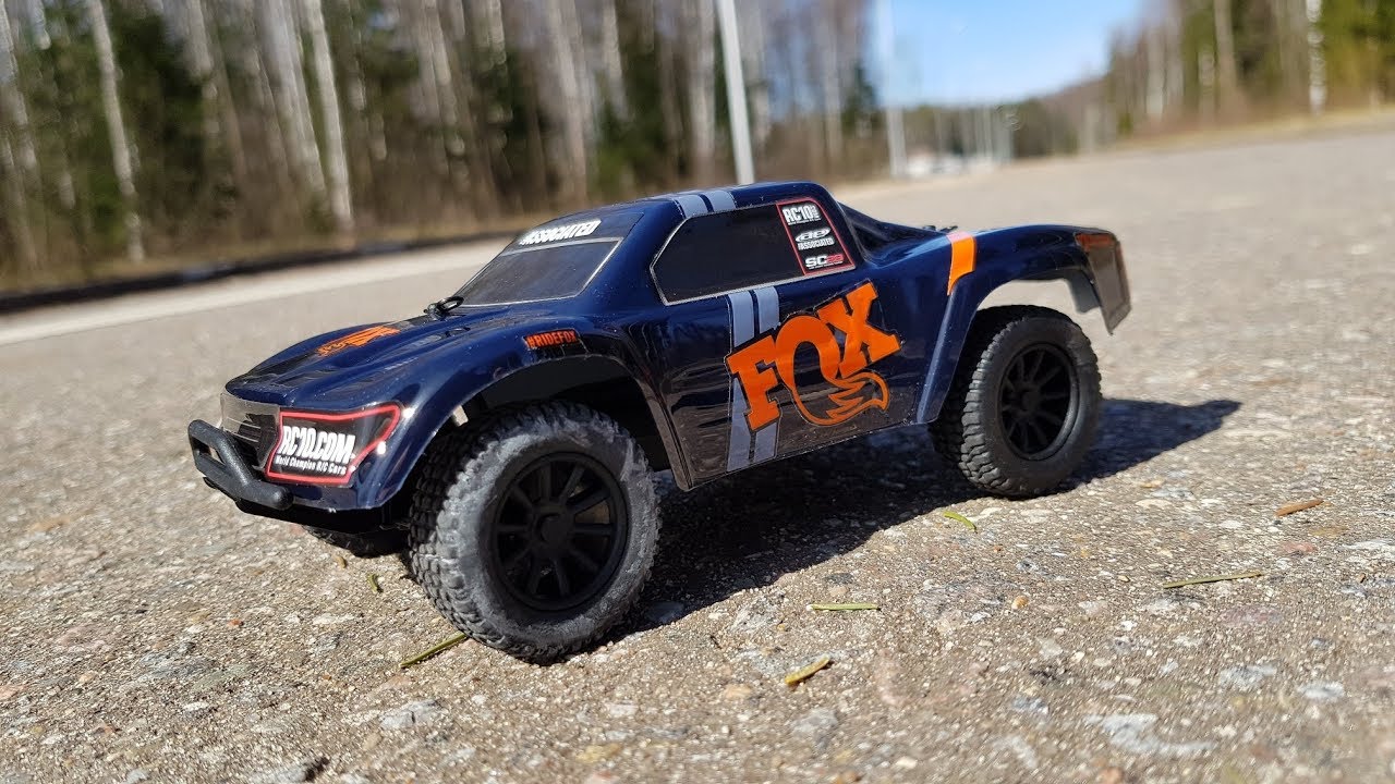 БЮДЖЕТКИ ... Шорт-корс за 3000р. ... Team Associated SC28