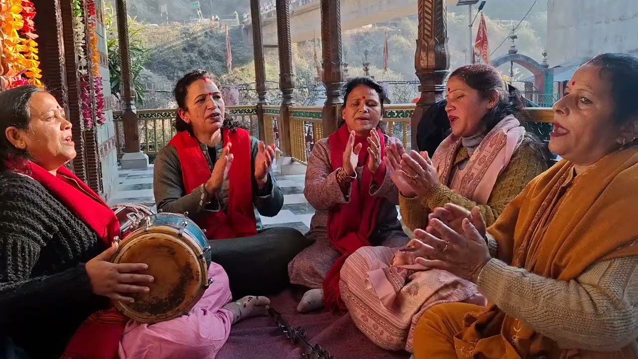 वृन्दावन का कृष्ण कन्हैया  ,सबकी आंखो का तारा💐💫❤️🎉🎉