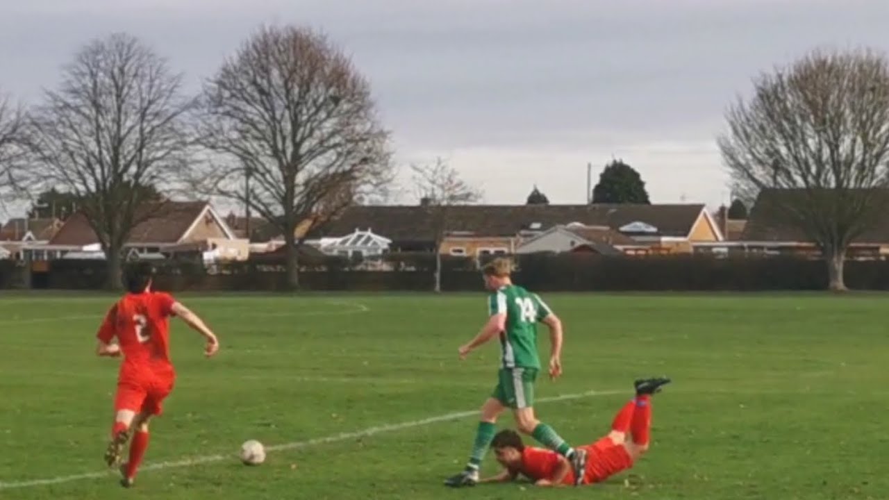 Holy Trinity 3-4 Farnsfield Villa 1sts 