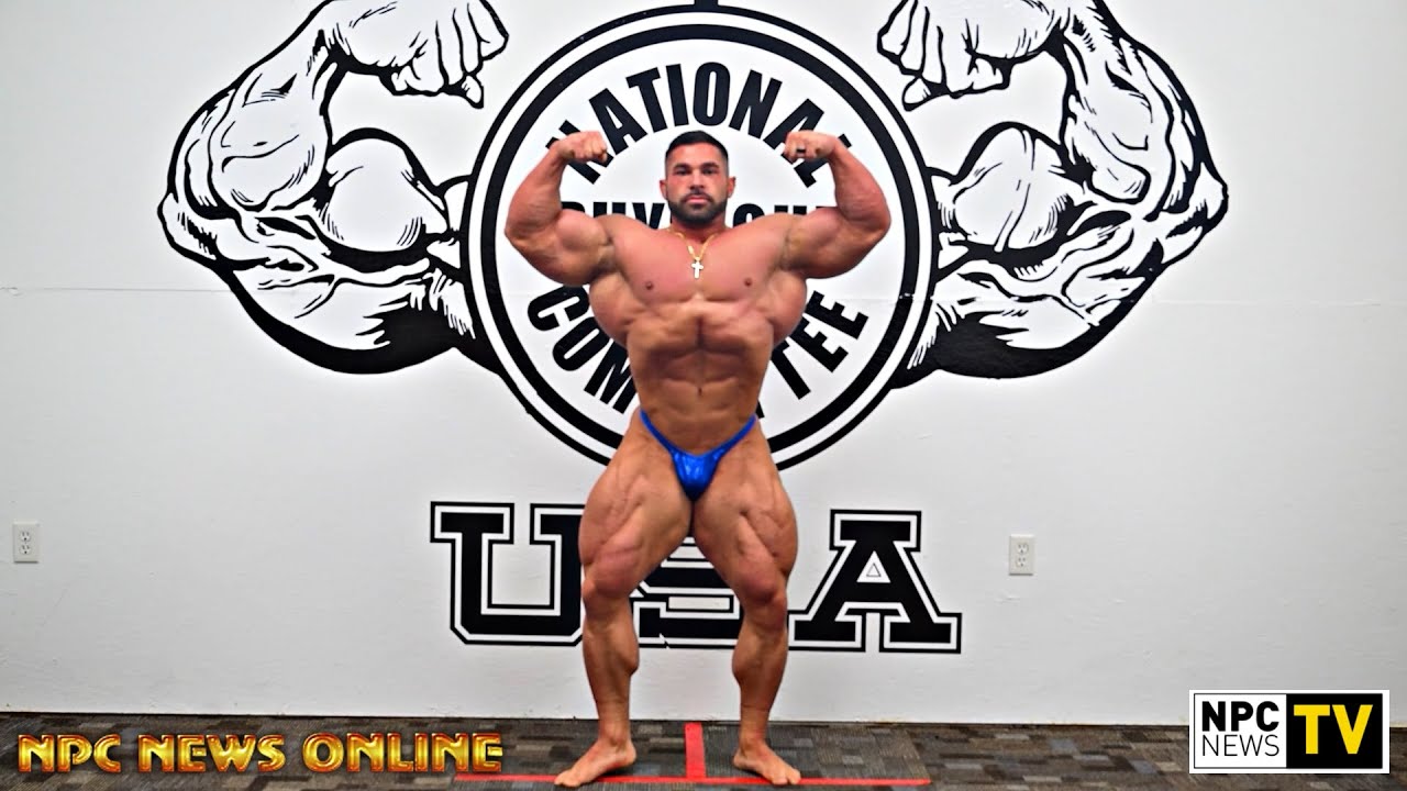 NPC NEWS ONLINE 2025 ROAD TO THE OLYMPIA &ndash; Derek Lunsford Posing Practice