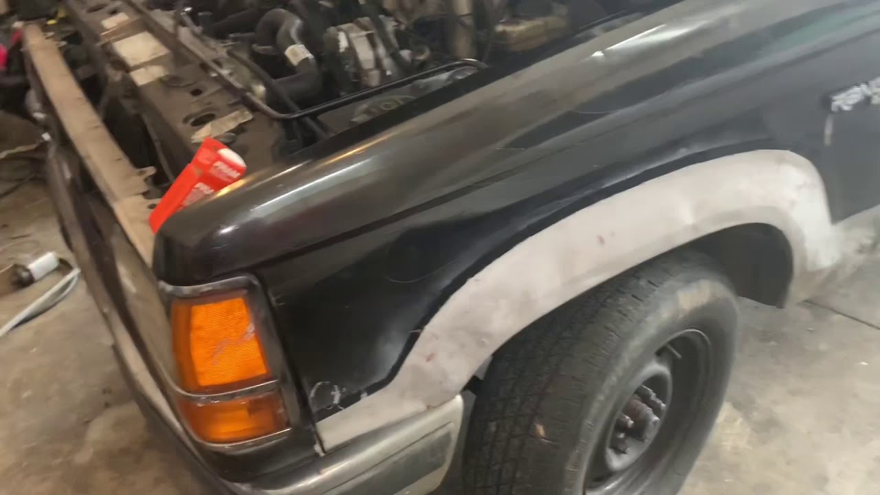 2.3 Замена клапана PCV Ford Ranger