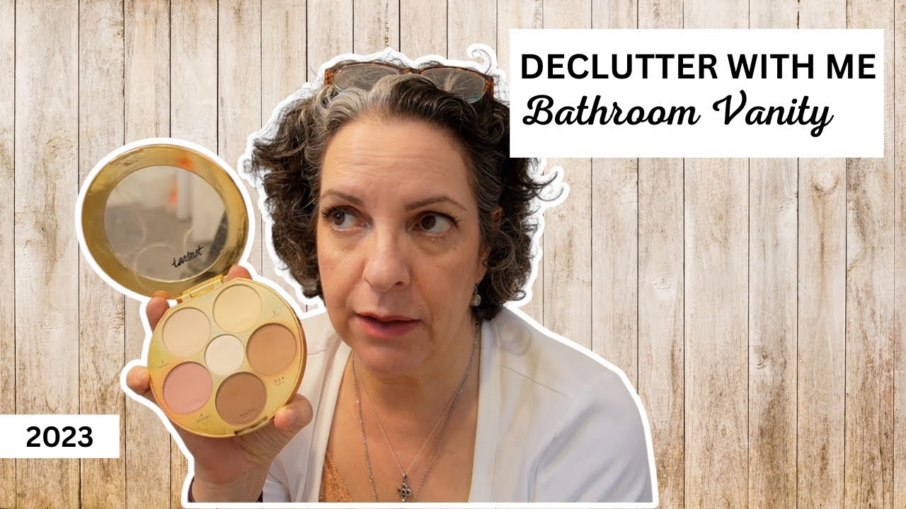 Declutter With Me || 2023 Edition || Master Bathroom Vanity