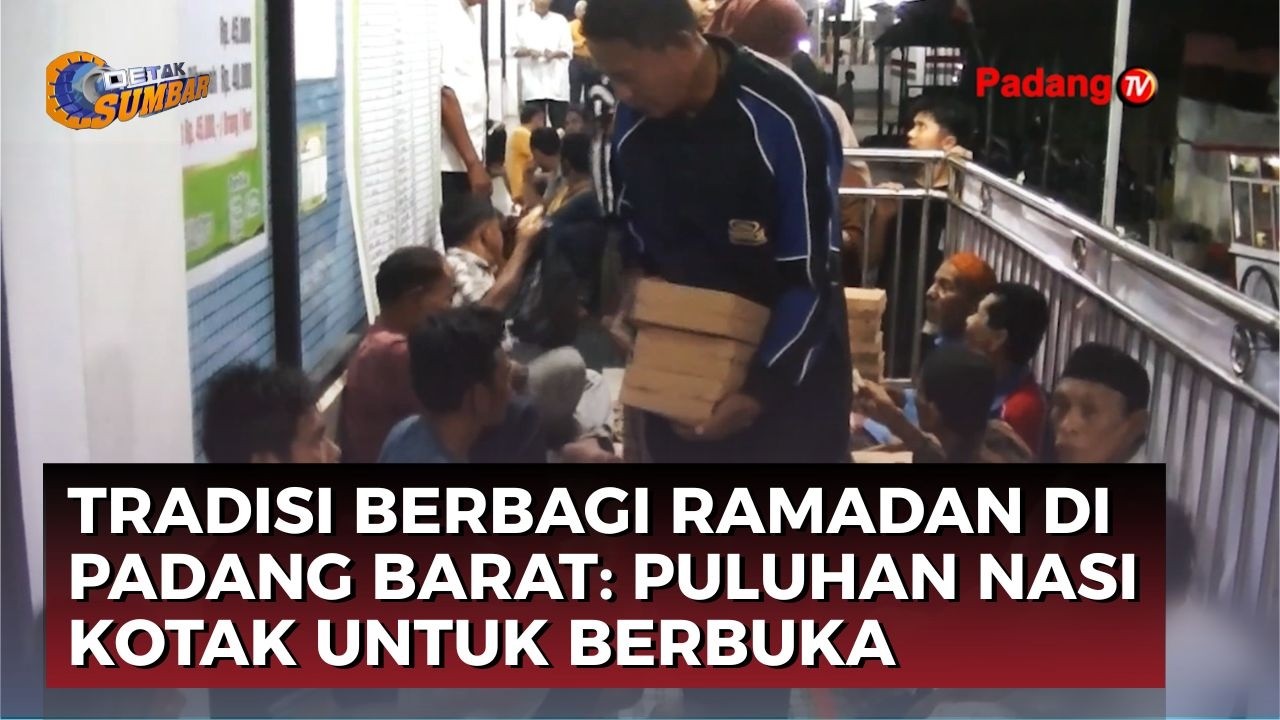 Masjid Jami Darul Mujahidin Kampung Jao Rutin Bagikan Nasi Kotak untuk Jamaah Ramadan