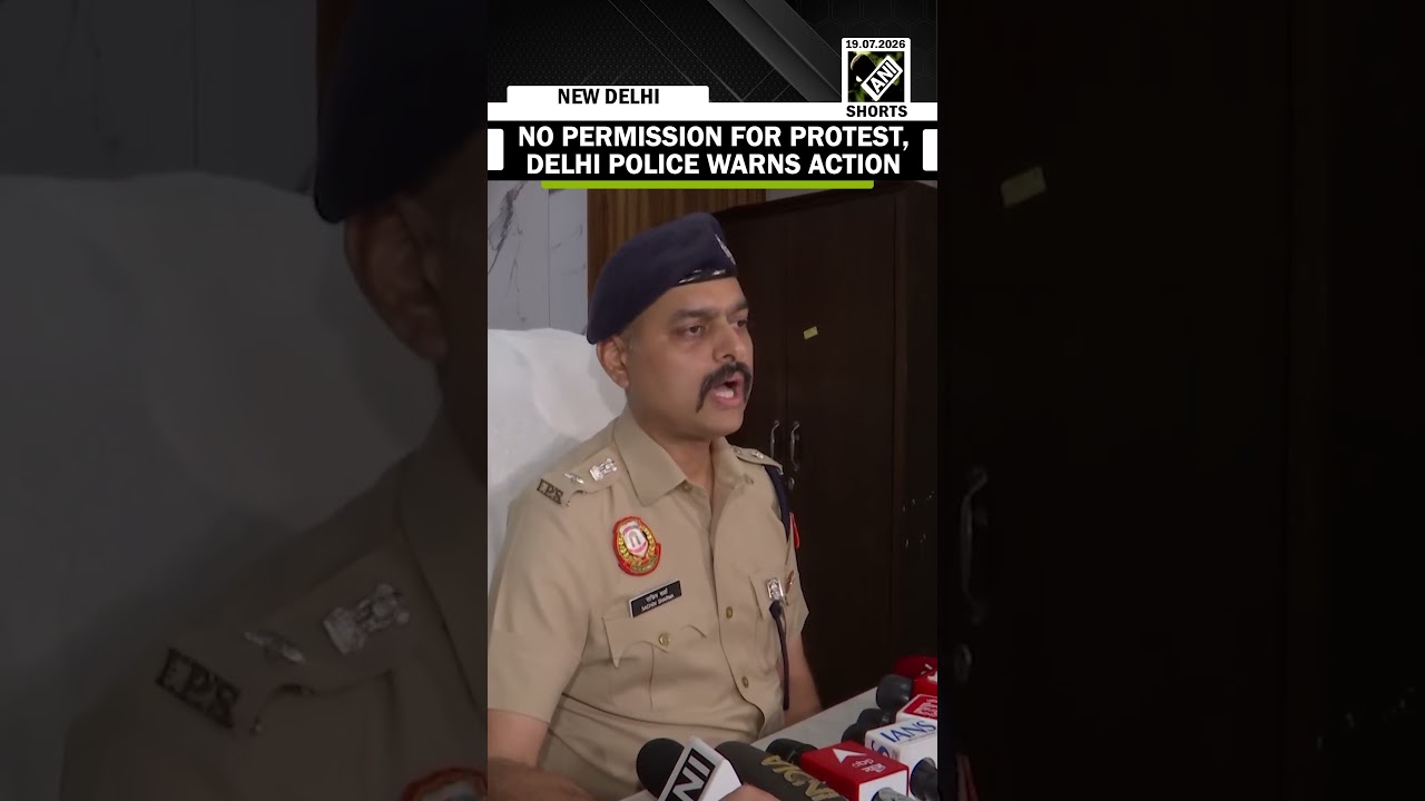 &lsquo;No Permission Sought or Granted&rsquo;: Delhi Police Warns of Action Over &lsquo;Parliament March&rsquo;