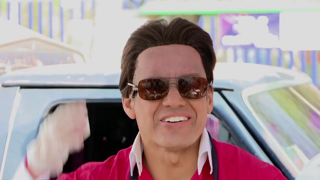 David Vázquez vendiendo tamales