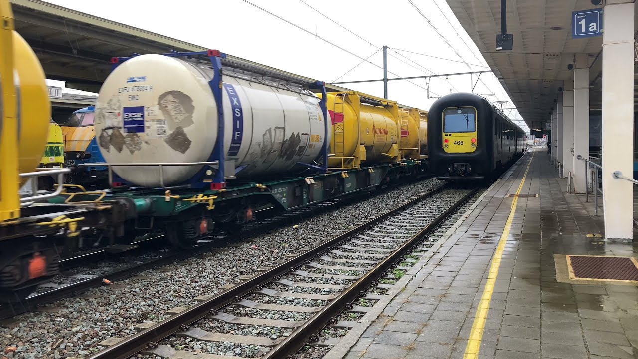 Treinen in Gent-Sint-Pieters & Kortrijk ~ Trains à Gand-Saint-Pierre & Courtrai