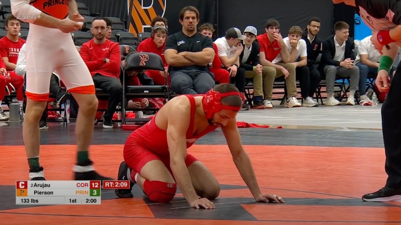 133lbs Vito Arujau (Cornell) vs Sean Pierson (Princeton)