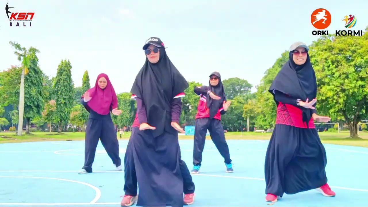 DJ GADIS BALIKU || ABIEM NGESTIE || CHOREO BY COACH IIS || KSN BALI 
