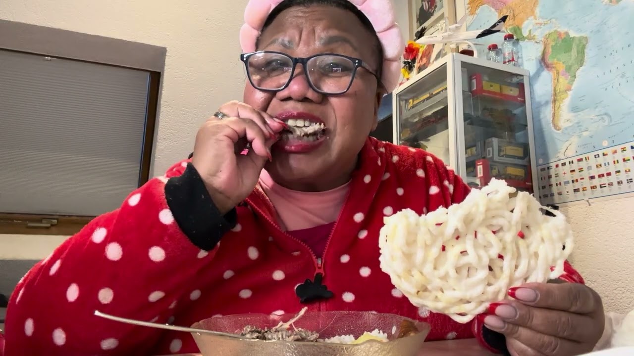 Makan Siang 