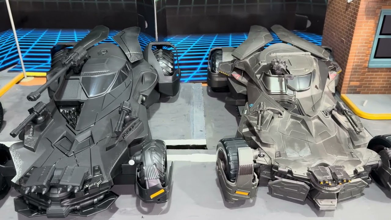 McFarlane Toys V. Mattel’s Justice League Batmobile - Action Figure Review