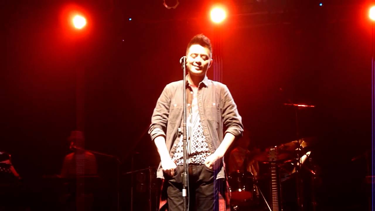 黃耀明 - 春光乍洩、一一 (Live at Legacy 台灣台北 Sep 16, 2011)