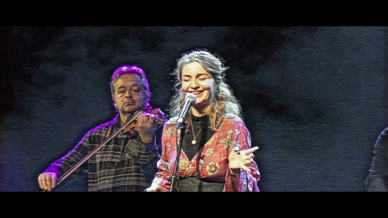 Romné Gilia - "Nanné tsora" (traditionnel tsigane)