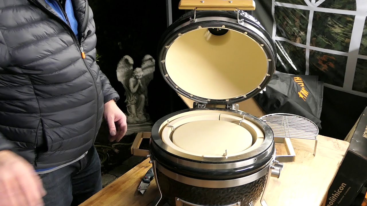 Keramikgrill Monolith ICON und sein Zubehör