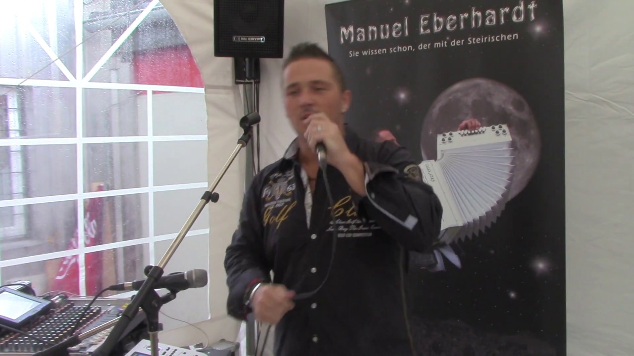 Manuel Eberhardt - I Need More Of You - Live @ Donaufeld Kantine, 6.11.2016 :: mittags.TV