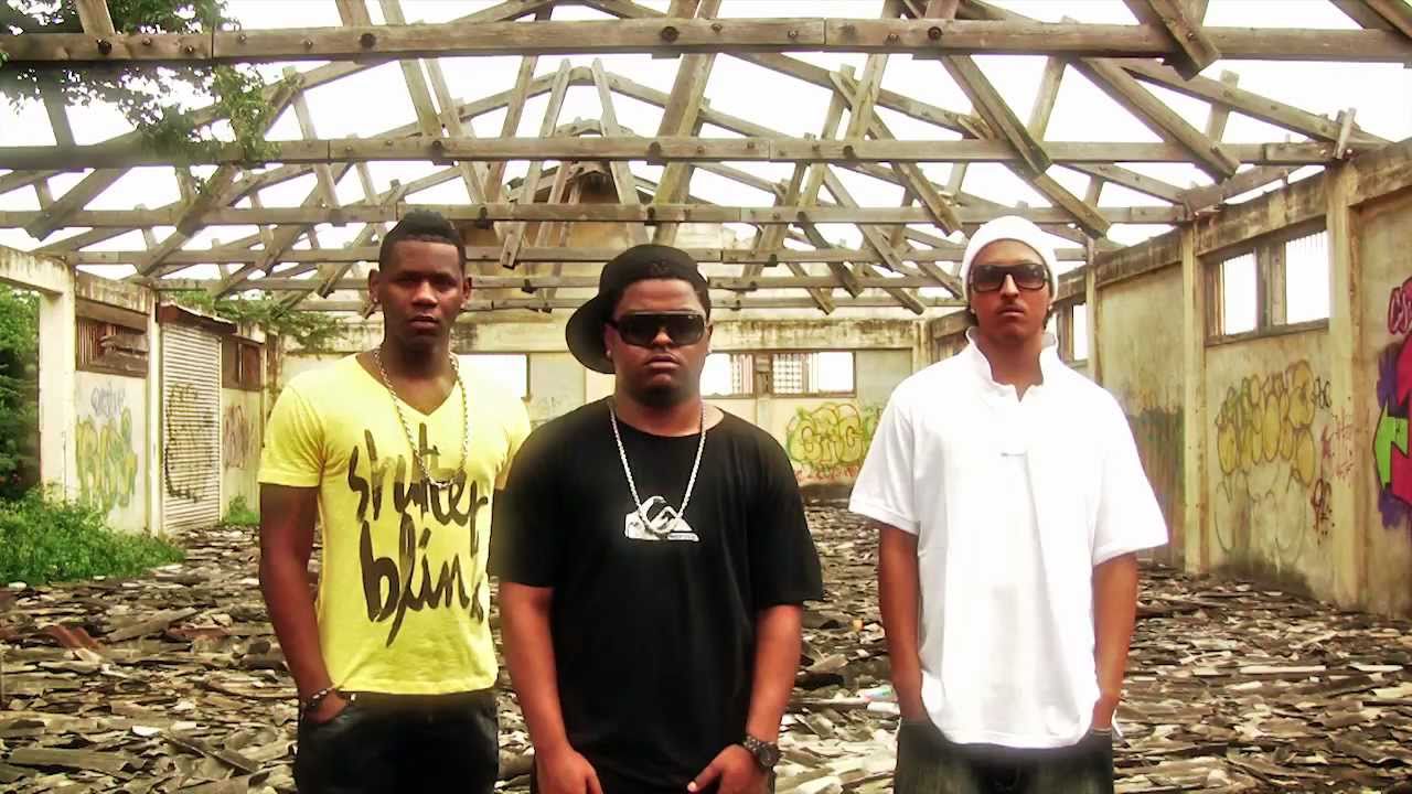 Wieke Ft. Kilate & Prinston-P _ Showtime Official Videoclip {Blauwbloed, TCB} (WATCH 720p)
