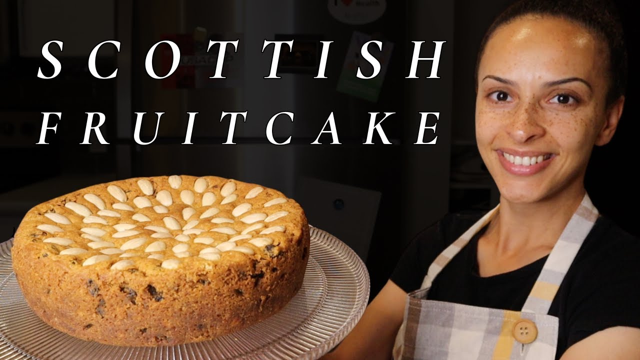 VEGAN DUNDEE CAKE (also gluten-free) // a taste of Scotland 🏴󠁧󠁢󠁳󠁣󠁴󠁿