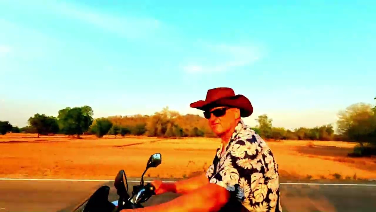 Hansolo the nice pirat. feat  East city lights ( Official video )