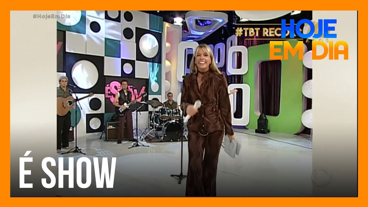 #TBT Record 70 anos: Adriane Galisteu relembra sucesso do programa 