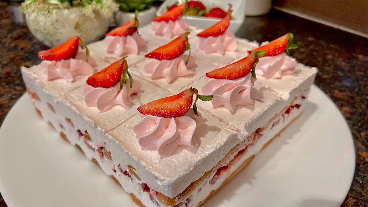 تيراميسو الفراولة🍓 تحلية باردة و بزاف بنينة لموسم الصيف راح تولوا مدمنين عليها Tiramisu aux fraises