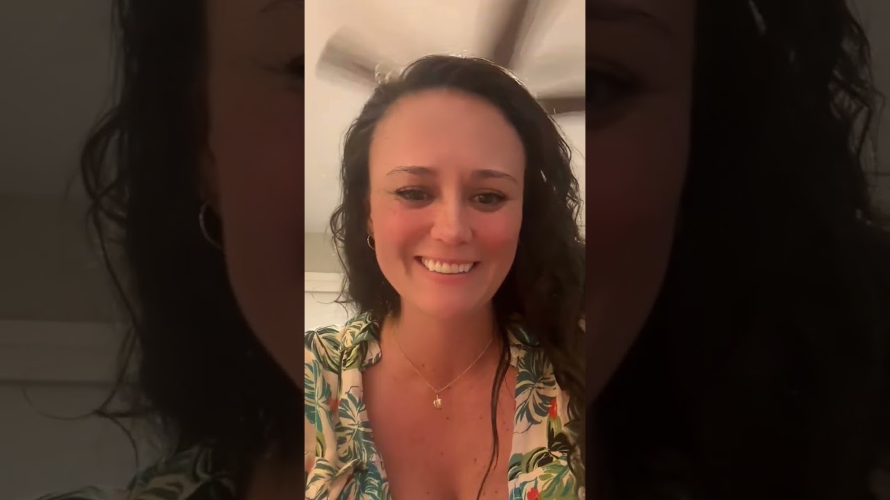 Babes 😘 #beautiful #periscope #vlog #share #broadcast