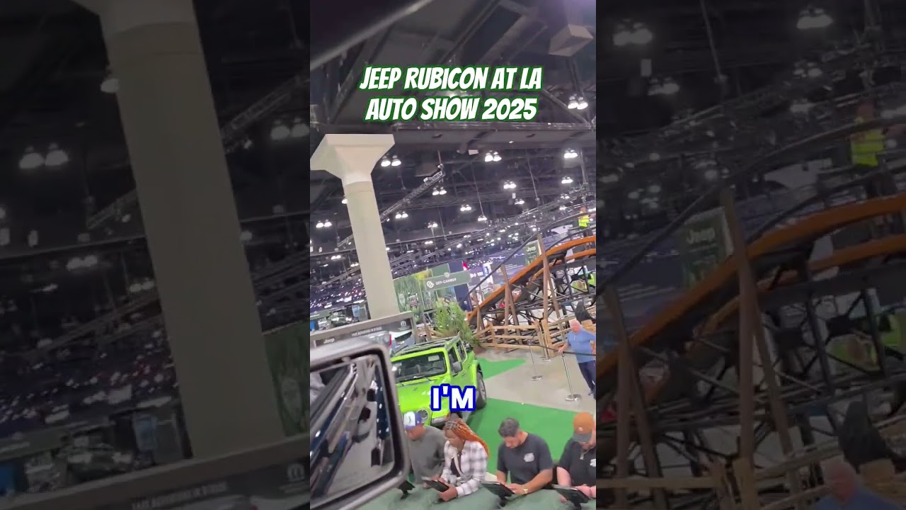 За рулем Jeep Rubicon с профессиональным водителем — крытый горный трек на автосалоне в Лос-Андже...