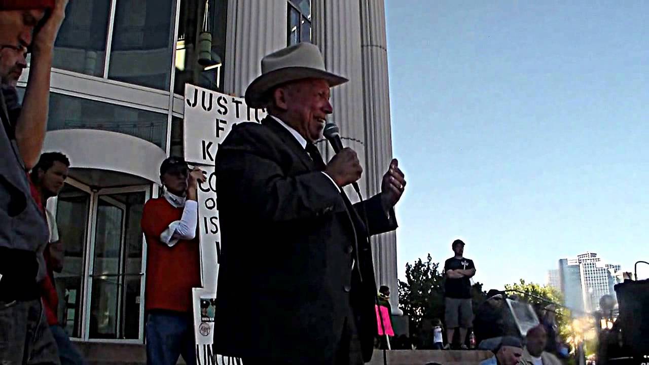 Dub Lawrence October 4, 2014 / Scott Matheson Courthouse