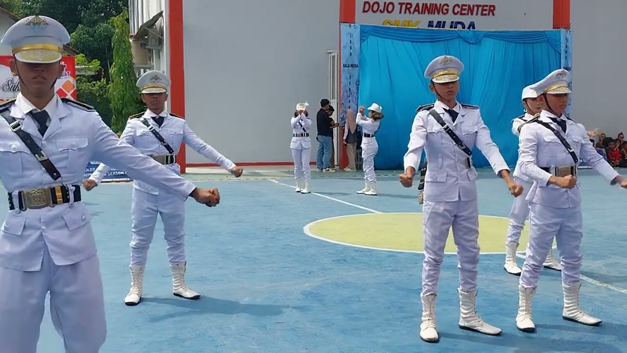 PASKIBRA SMPN 4 PATOKBEUSI LKBB GALA MUDA COMPETITION 2