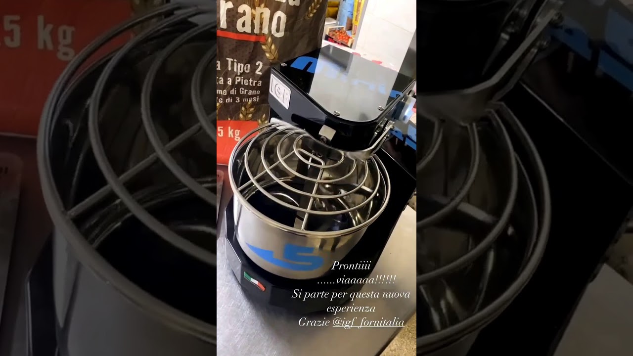 Minima 5 - Impastatrice a spirale casalinga.