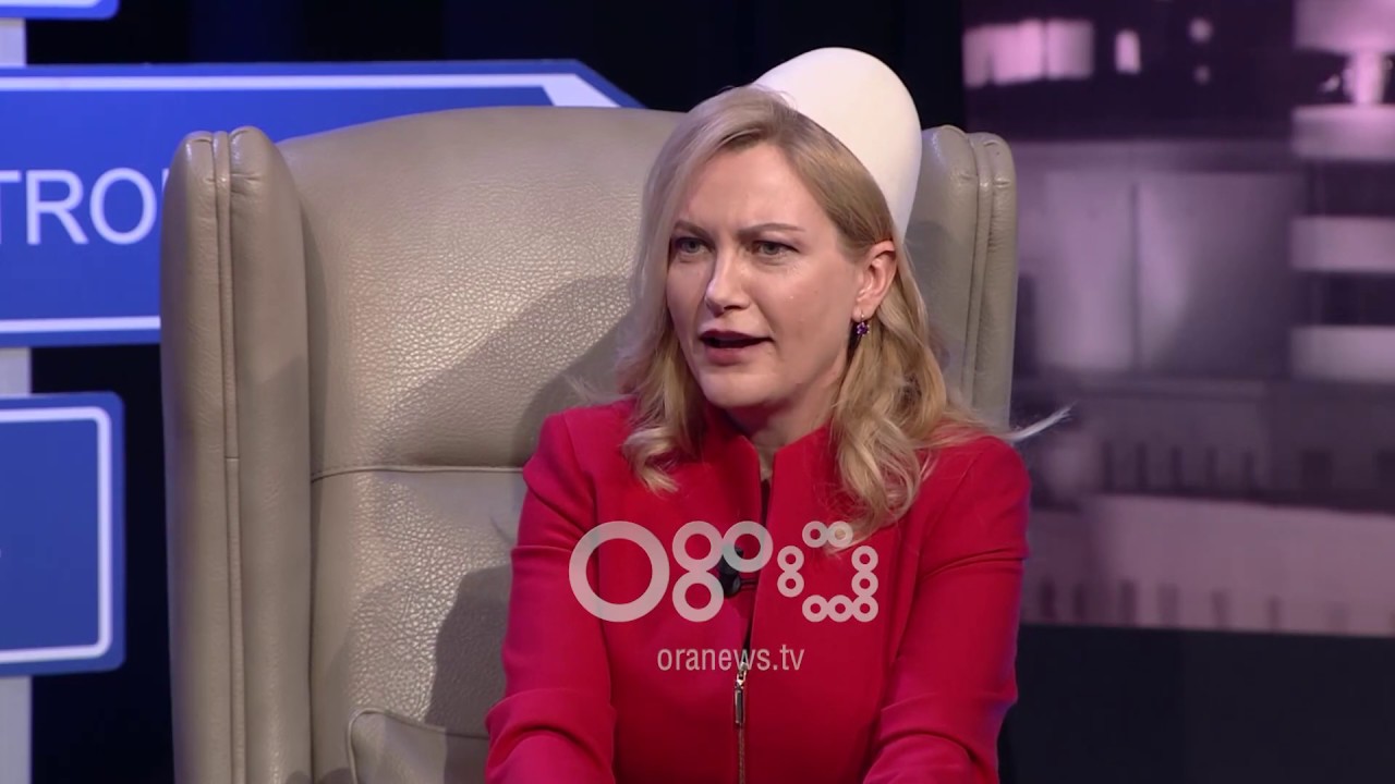 Mesila Doda ironizon 