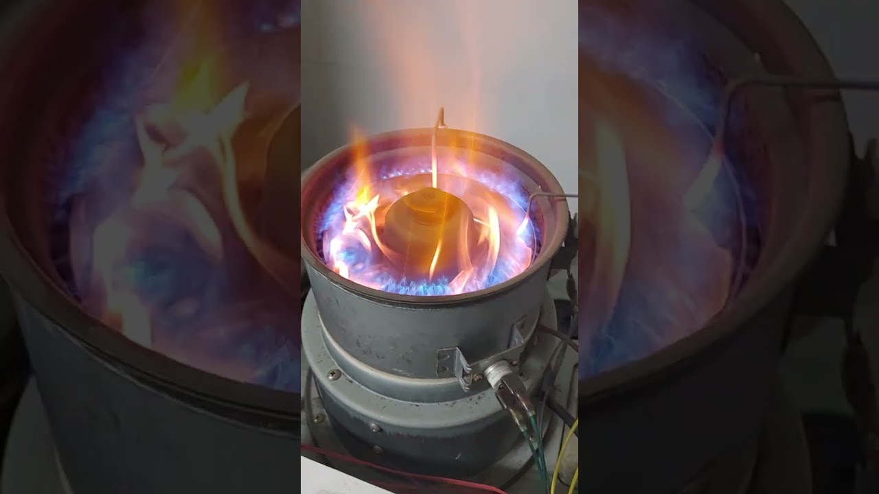 한일 로터리난로 강제대류형 31평형. 연료펌프 작동을 하지 않아 점화가 되지 않음. 솔레노이드펌프 내부 청소후 작동. 모델명 OHG-19700FT.  스타리온 대용량 로터리난로.