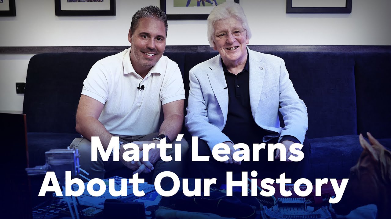 Martí Cifuentes Gets To Know Our History 🦊🏅 | Martí Meets Club Historian John Hutchinson