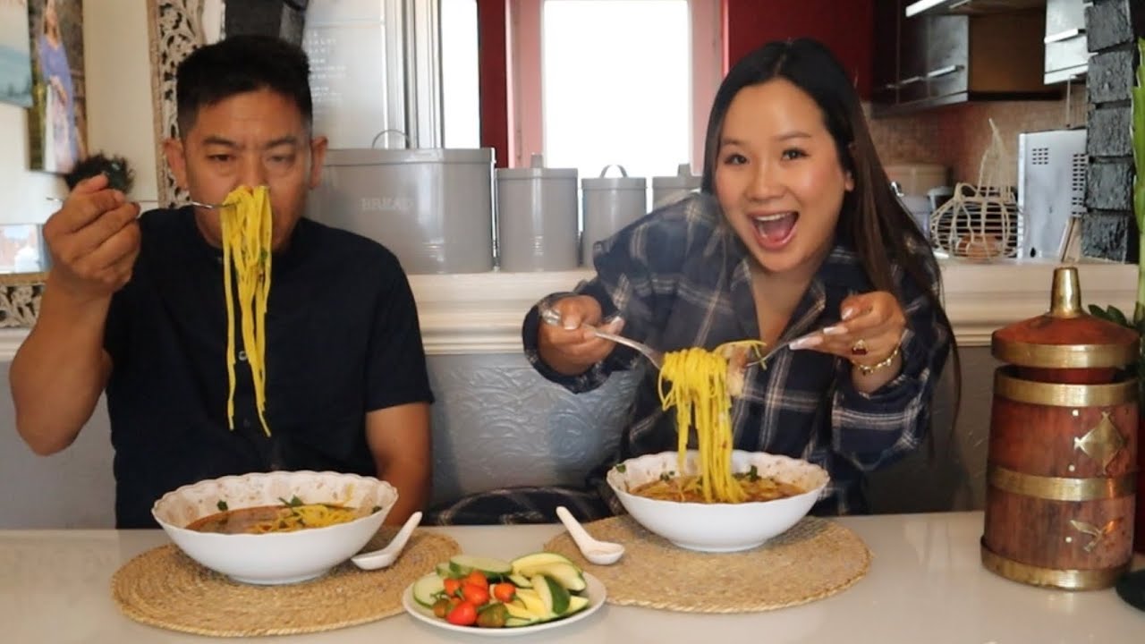 Home Made Thukpa Recipe in Typical Nepali Style🍜🔥| मेरो बारिमा कति अकबरे फलेको छ ?😄| Mukbang Vlog
