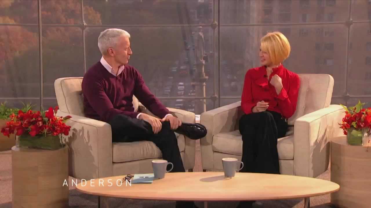Ellen Barkin Talks Twitter